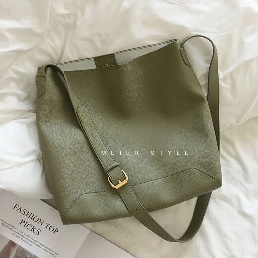 2022 Korean new ins soft leather bucket bag mother bag casual shoulder large bag crossbody bag large capacity women's bag matcha green