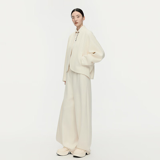 AUM Easy Suit 2025 Winter New Women's Clothing Temperament Wool Cotton Light Texture Knitted Jacket Trousers Half Skirt White Jacket S