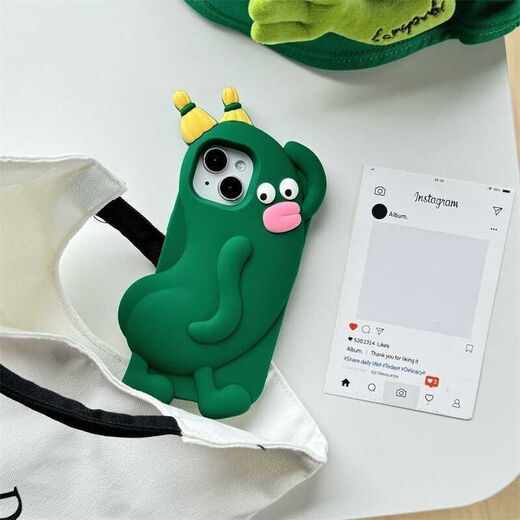 Yusenyi Cucumber Mobile Phone Funny Arms Cucumber Elf Apple 16promax mobile phone case 16/15/14/13/12pro anti-fall 16pro Cucumber Elf Green Apple 16pro