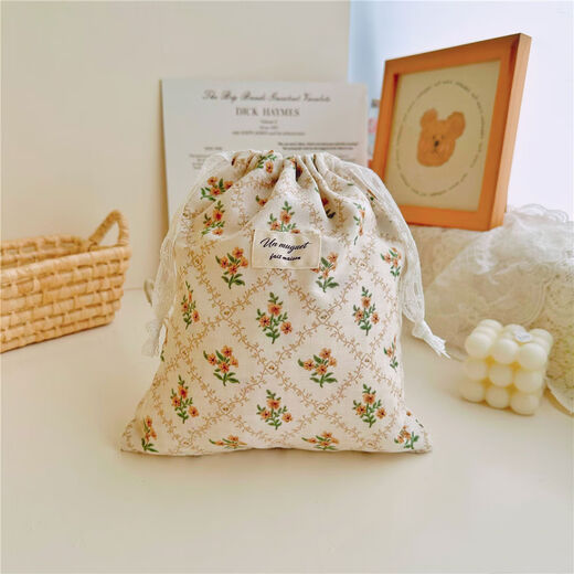 Double-layer cotton gauze baby supplies diaper supplies storage bag kindergarten laundry change packaging soft cotton bag light pink bouquet double-layer gauze storage bag 22*25cm