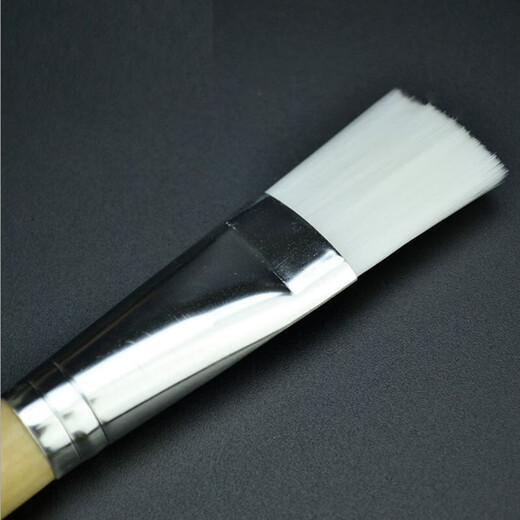 Camphor tree long wooden handle facial mask brush soft bristle brush for applying volcanic mud mask and sweeping mud mask beauty special spa brush wooden handle brush (short thick handle) 12 pieces