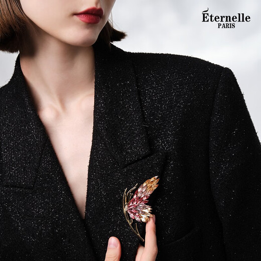 Eternelle French eternal original design brooch autumn and winter new butterfly corsage high-end light luxury pin buckle gift elegant purple
