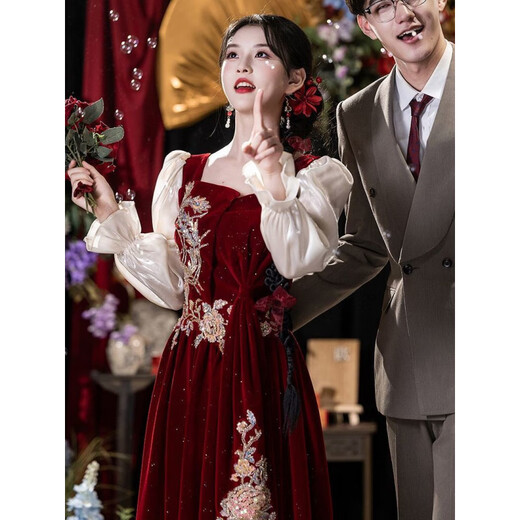 Fragrant long-sleeved toast dress bride 2025 new autumn and winter burgundy engagement dress dress velvet women burgundy XS
