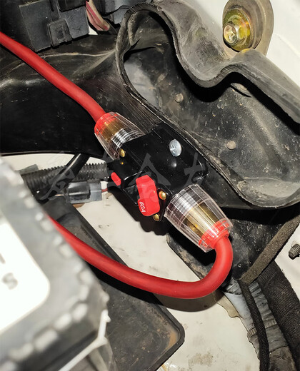 Car audio with switch fuse holder 12V current power line protection automatic recovery position circuit breaker 60A square