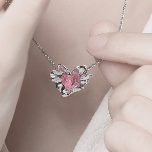 Pleated Love Sterling Silver Necklace Light Luxury Women's Niche Design Exquisite High-end Valentine's Day Birthday Gift Tanzanite Purple