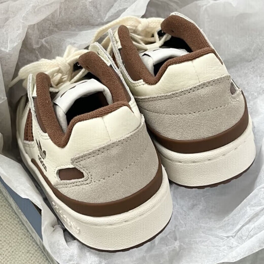 Adidas clover men's shoes 2025 autumn and winter new sports casual shoes retro fashion wear-resistant breathable low-top sneakers IG3900/off-white/dark brown/light brown 39 (inner length 240mm)