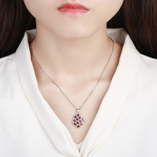 HEEKAIYI Ruby Necklace for Women Pigeon Blood 18k Gold Diamond Pendant Chinese Valentine's Day Birthday Gift for Wife and Girlfriend <Lifetime Warranty>