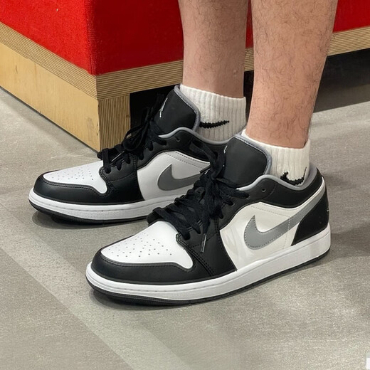 Nike (NIKE) AIR JORDAN 1 LOW men's new classic retro AJ1 lightweight casual sports basketball shoes 553558-040 43