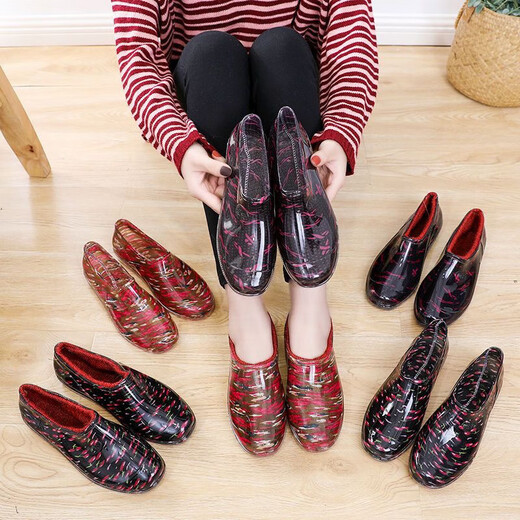 Qisiman vier Staffel Neue Low-Top-Regenstiefel für Frauenküche nicht rutschfeste wasserdichte Schuhe für Frauen Erwachsener kurzer Röhrchen weicher Gummischuhe warmer Schuhabdeckung Einzelschuhe [Dunkelgrün] Einen Größe kleiner 36