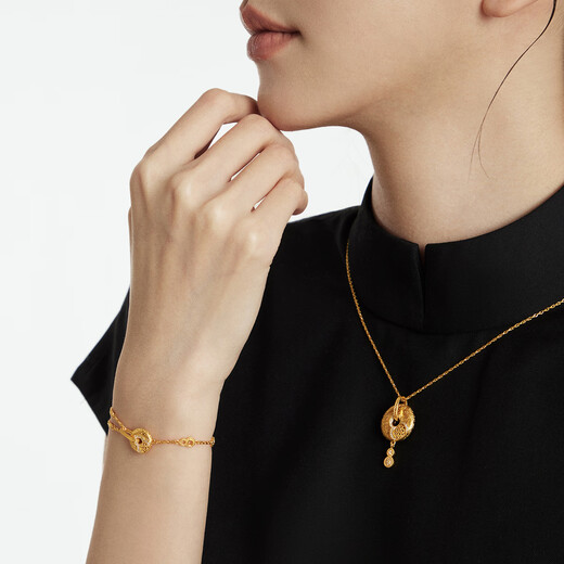 Chow Tai Fook Heritage New Year's Gift Fulu Gourd Ping An Buckle National Charm Heritage Gold Diamond Necklace RU1049 45cm RU1049