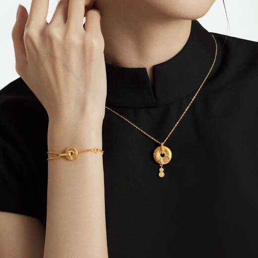 Chow Tai Fook Heritage New Year's Gift Fulu Gourd Ping An Buckle National Charm Heritage Gold Diamond Necklace RU1049 45cm RU1049