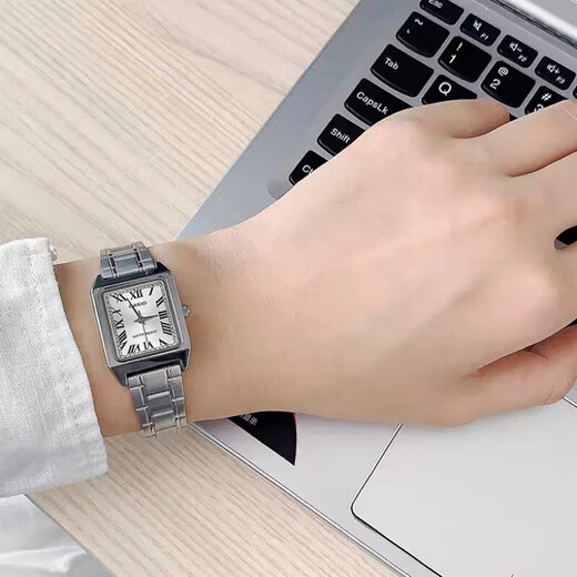 CASIO watch light luxury small square retro student quartz women's watch Valentine's Day gift LTP-V007D-7B