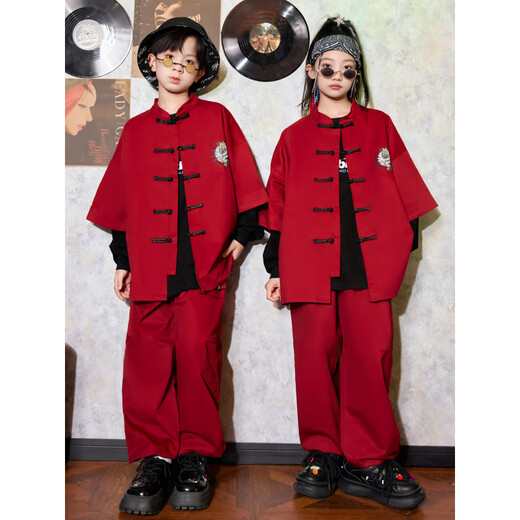 Fu Shiyuan drum set costumes for boys, national trend hiphop street dance children's clothing, 2025 new cool trendy cool girl suit, black letter long sleeves + burgundy buckle jacket + red trousers 120 cm