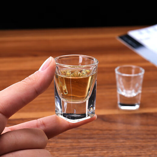 Tuojin imported quality glass liquor cup from Germany, small size 10ml, special liquor glass for hotel, small size, creative personalized water, No. 1 cup, 6 pieces