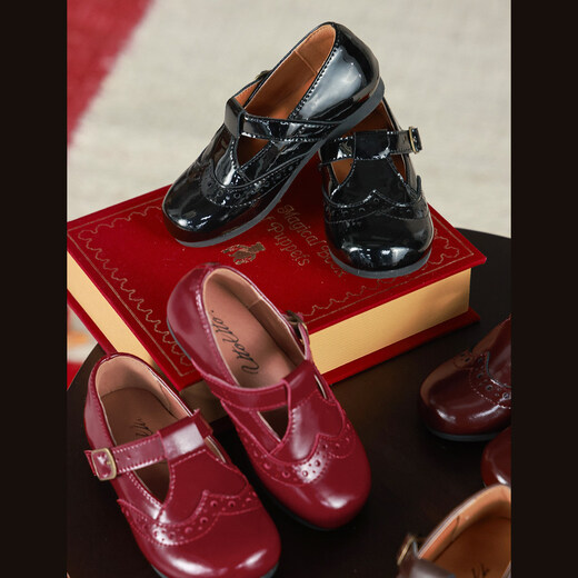 UTOUTO Big Ear Elephant Girls Hollow Lace Leather Shoes 2026 Spring New Anti-Slip Rubber Temperament Shoes 2602003 Dark Burgundy - Ready Stock 25 Inner Length 15.6cm