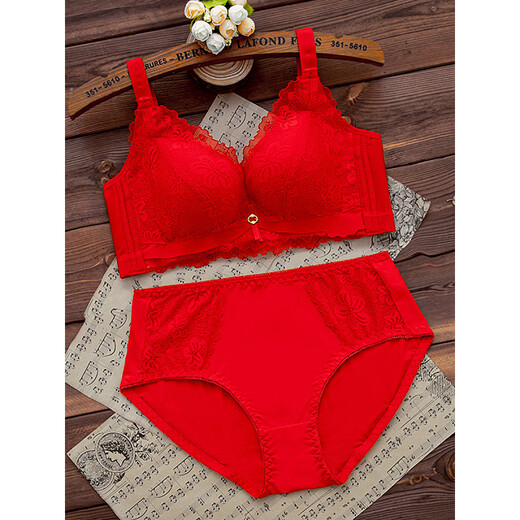 Triumph red underwear and underwear set for women in the year of birth, no rims, small breasts, push-up bra, wedding bride, 2026, year of the horse, 1202 red suit (medium thickness) 75B 34