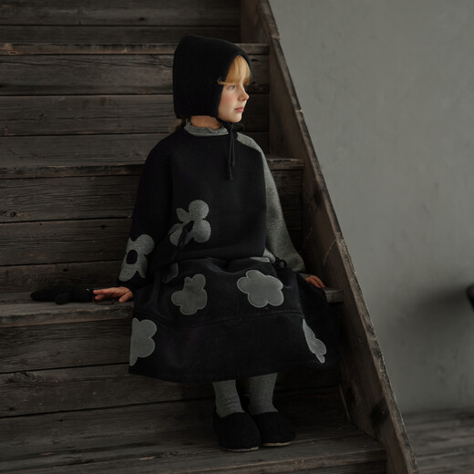 Yantaijia children's clothing girls skirt corduroy cotton skirt winter new children's warm plus velvet mid-length skirt black 80