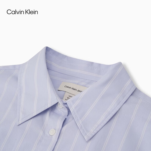 Calvin KleinJeans26 new spring and summer women's casual simple ck embroidered cotton poplin loose striped long-sleeved shirt 3T4-blue background with white stripes S