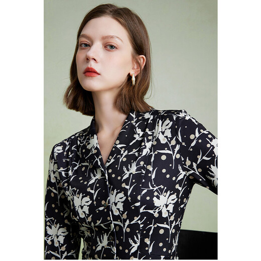 MORELINE Mulan French light luxury printed shirt for women 2026 spring new high-end suit collar age-reducing slim shirt Ink roll white drawing M
