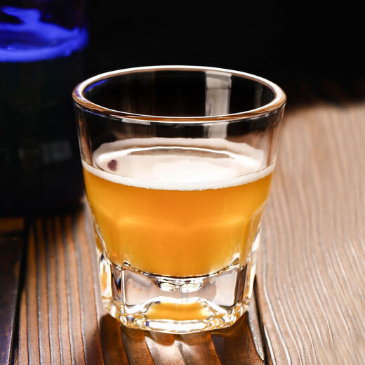 Fantasy octagonal beer glass, water cup, small wine glass, 2-tael bar set, full box of No. 13 square tempered cups 200ml (72 pieces in a box)