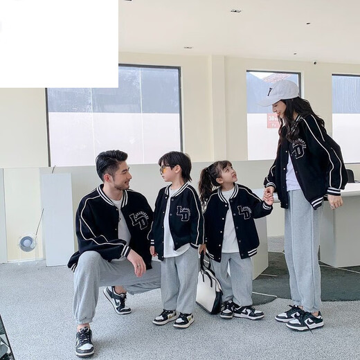 Disney (Disney) Korean version of baseball uniform parent-child clothing for a family of three in autumn and winter burgundy thickened jacket black college style family clothing wide/loose version burgundy baseball uniform 120