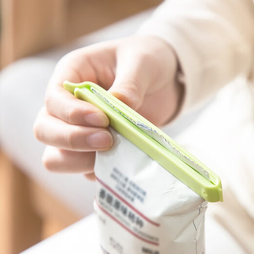 Camellia sealing clip food snack clip sealer plastic bag sealing clip household tea sealing strip sealing clip Yan large 3 pieces (13cm)