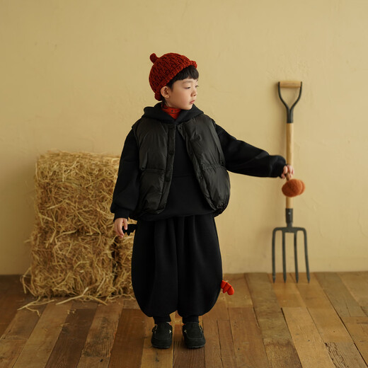 Yantaijia children's clothing boys cotton vest warm outer wear 2025 winter clothing children's black vest Korean style style waistcoat black without wings 80