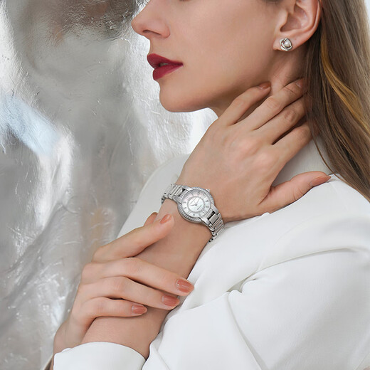 
Caloric King [Snowflake] Fashionable light luxury diamond-set watch Women's temperament watch Women's watch CK15699