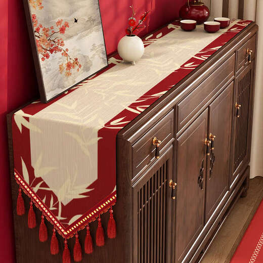 Yusenyi 2026 TV cabinet tablecloth with blessing character festive sideboard cover coffee table dining table wedding red strip Anleruyi triangle bilateral tassel red chenille 35x210cm