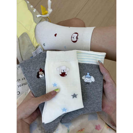 Aoyanlai gray puppy socks for women, boneless mid-calf, versatile, skin-friendly cotton, gray + love + stars_package 3 pairs