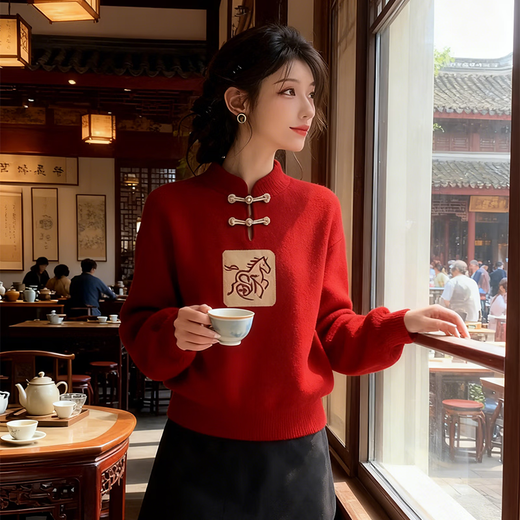 Woodpecker New Chinese Style National Style Plate Button White Horse Red Christmas Sweater for Women 2026 New Winter Zodiac Year of the Horse Clothes New Chinese Sweater for the Year of the Horse Beautiful and great-looking early autumn outfit Unique and beautiful early autumn super M