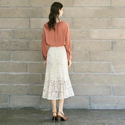 Yanyu's unique intellectual shirt for women 2026 early spring new design French style loose and versatile long-sleeved top Orange L