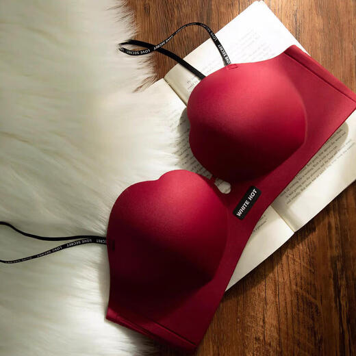 Red zodiac year underwear for women with small breasts gathered to look bigger without steel rings to prevent sagging 2026 popular sexy seamless bra vanilla green S suitable for 32/70AB