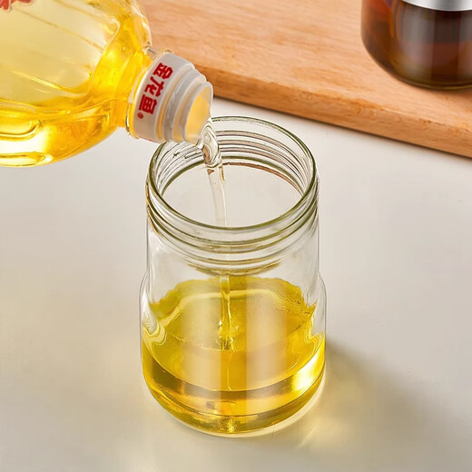 Perina oil brush bottle high temperature resistant belt brush oil bottle glass brush barbecue special brush kitchen baking food grade light luxury single oil brush bottle lead-free bottle body off-white