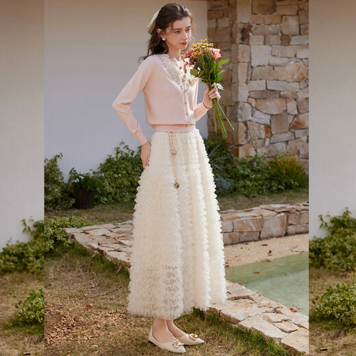 Bailuyu sweet lace V-neck cardigan 26 spring new style elegant right shoulder slightly elastic long-sleeved sweater for women pink L