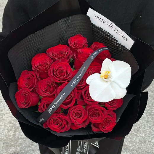 Laiji Flower Express Rose Gift Box Bouquet Confessing Love to Girlfriend Birthday Gift Nationwide Delivery 19 Red Rose Bouquet - Phalaenopsis Style