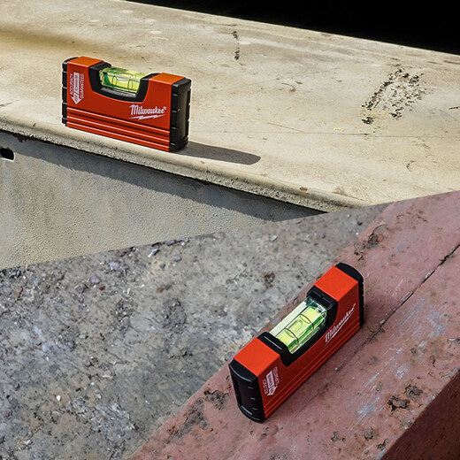 Milwaukee Milwaukee mini level portable high-precision aluminum alloy small bubble 4932459100 (10cm)