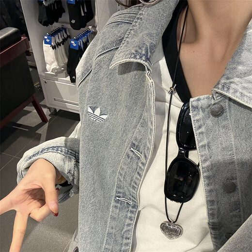 Adidas Men's 2026 Spring New Valentine's Day Cotton Denim Jacket Clover Retro Sports Leisure Jacket KT6363/Light Denim Blue L