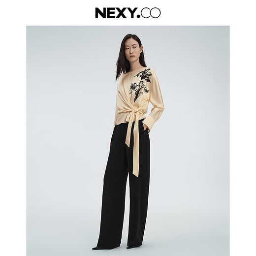 NEXY.CO shopping mall's same style 2026 spring new emerald-colored strappy mulberry silk one-piece collar top, light yellow S