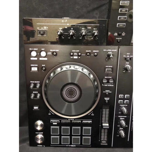 XDJ-RX2 controller xdjrx2 all-in-one machine supports U disk Rekordbx digital disc player Second-hand XDJ-RX2 Our store has a 90-day warranty