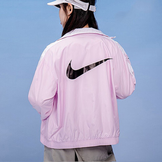 耐克（NIKE）女装夏季新款运动服轻薄遮阳防风皮肤衣跑步训练休闲时尚夹克外套 CZ8801-695/粉色 快干 S