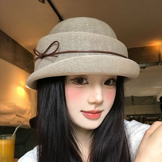 Woodpecker (TUCANO) Elegant Bow Curly Top Hat Women's French Hepburn Style Fisherman Hat Showing Face Small Basin Hat Oatmeal Color Adjustable (56-58cm)