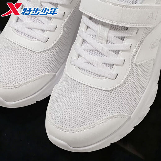 Xtep children's 2026 spring new boys' soft-soled Velcro non-slip sports running shoes, deep blue/classic white, dense mesh and breathable 34