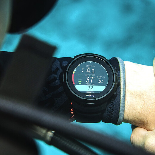 SUUNTO color screen professional diving watch Songtuo D5 multiple diving modes intelligent synchronization 100-meter waterproof watch Chinese D5 all black + post pictures to send a thermos cup