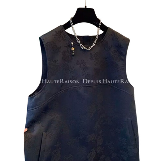 Nanbowan neuer chinesischer Jacquard-Anhänger High-End Chinese Style Black Weste Kleid Frauen fett mm Straight Kleid sanftes Schwarz (Super-Fairy Little Flair Style Design Sinn) 3884 m 80105jin [Jin entspricht 0,5 kg]