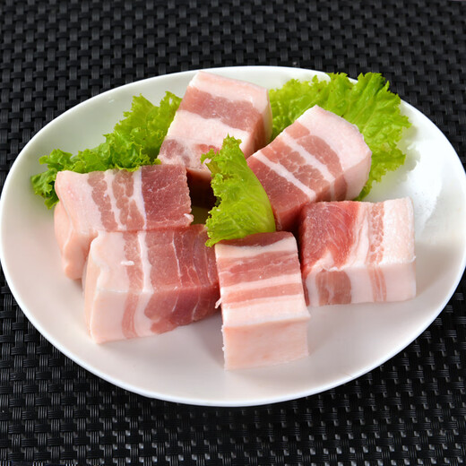 Jinluo pork skin-on pork belly cubes 2Jin Jin equals 0.5 kg Domestic frozen skin-on pork belly and fresh barbecue ingredients