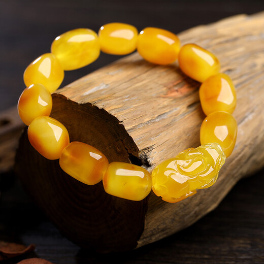 OUCERNY Wealth and Prosperity Beeswax Bracelet Chicken Fat Yellow Shape-Shaped Pixiu Bracelet Natural Raw Stone Full Honey Men's Amber Noble and Attractive (35-37g)