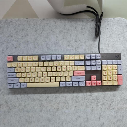罗技（Logitech）原装罗技k845 k835有线机械键盘青红茶轴白色背光电脑办公游戏 k845 9新左右双拼键帽