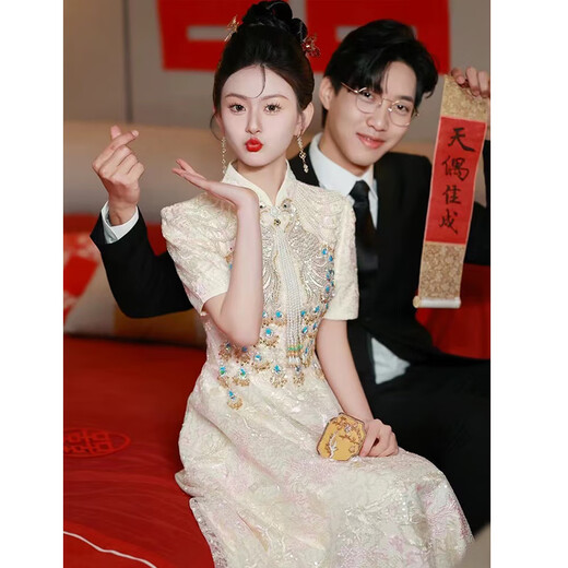 Maxbeths neuer chinesischer Stil 2025 New Cheongsam Toast Anzug Braut kleines Verlobungskleid für Frauenabendkleid kann normal getragen werden, Champagnerfarbe L (Empfohlen 106-115 Jin [Jin ist gleich 0,5 kg])