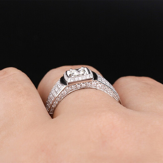 FR platinum men's ring diamond ring men's diamond ring luxury group setting PT950 platinum ring diamond ring 520 gift recommended main diamond 30 points + secondary diamond 50 points IJ color